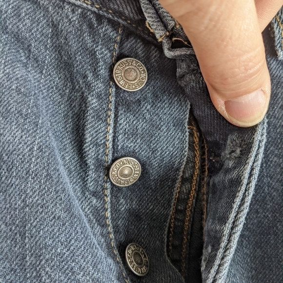VINTAGE Levi's Button Fly Straight Leg Dark Wash 34x34 - Picture 4 of 11